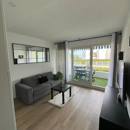 Appartemment Vue Et Piscine 아파트 빌뇌브루베