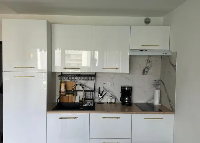 Appartemment Vue Et Piscine